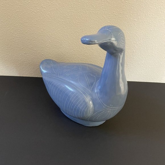 SIGNED V SILVA MEXICO LARGE CLAY POTTERY DUCK SGRAFFITO FOLK ART 12 X 10 X 7” - Picture 1 of 6